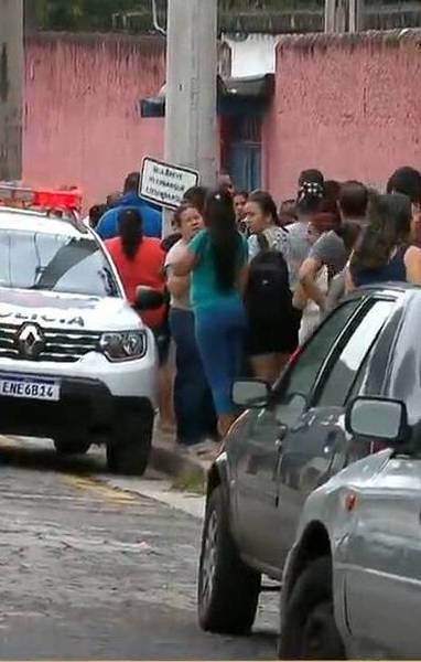 Morre professora esfaqueada por estudante em escola de São Paulo (Reprodução/Record TV)
